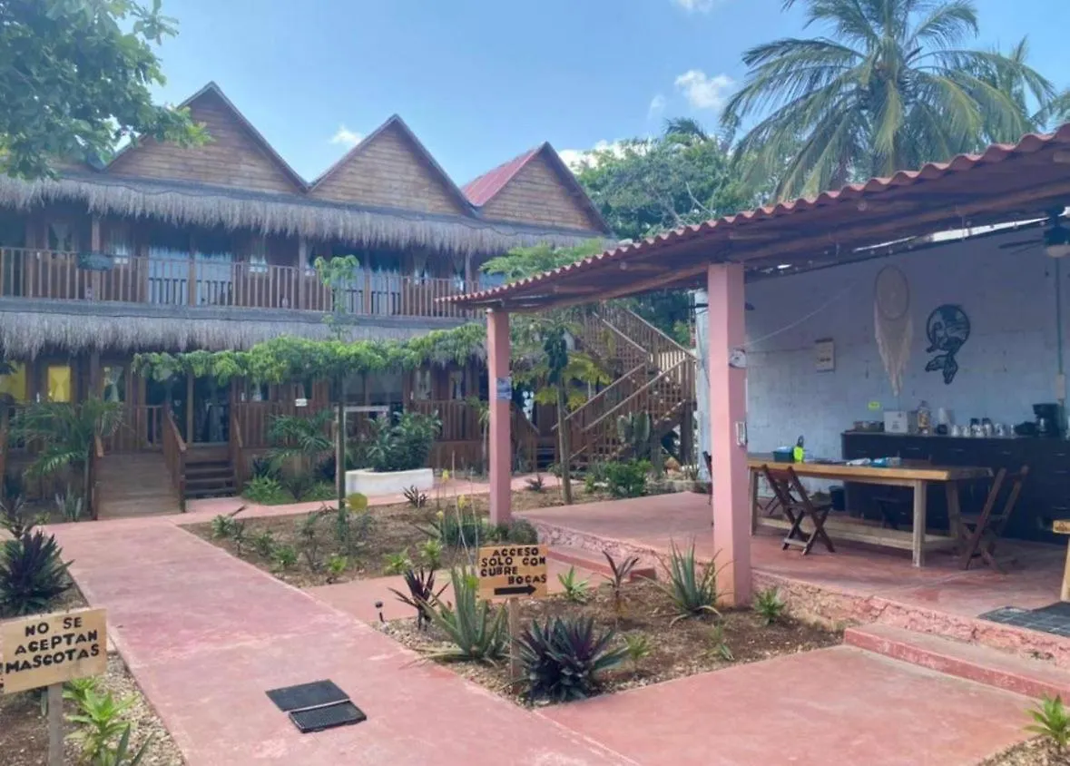 Lura Bacalar Apartment 0*,